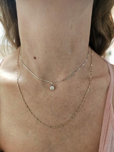 שרשרת Shiny photo review